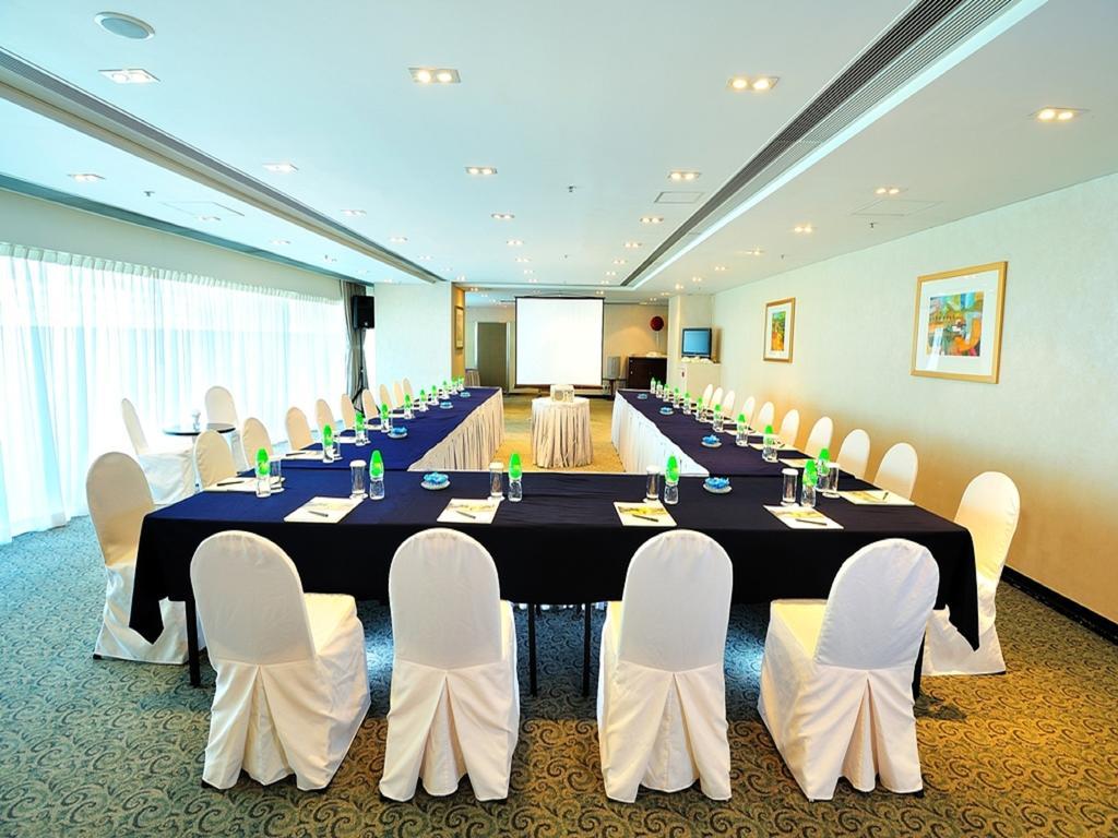 Harbour Plaza Metropolis Hotell Hongkong Exteriör bild
